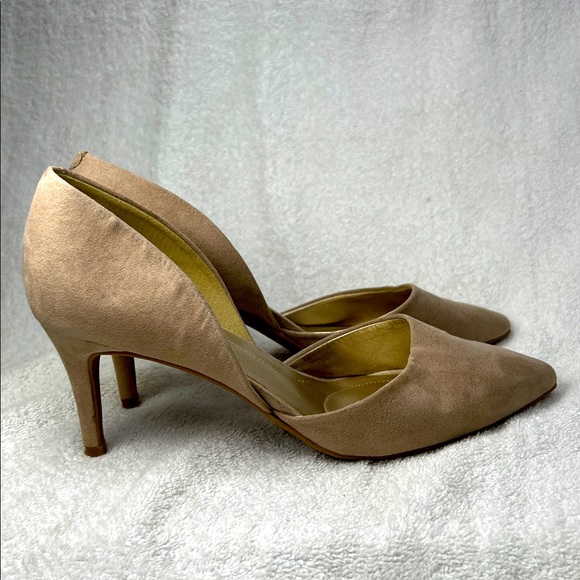 Bandolino Tan Women's Heels - Picture 3 of 7